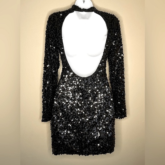 H&M Dresses & Skirts - Sequined deep-back hm dress